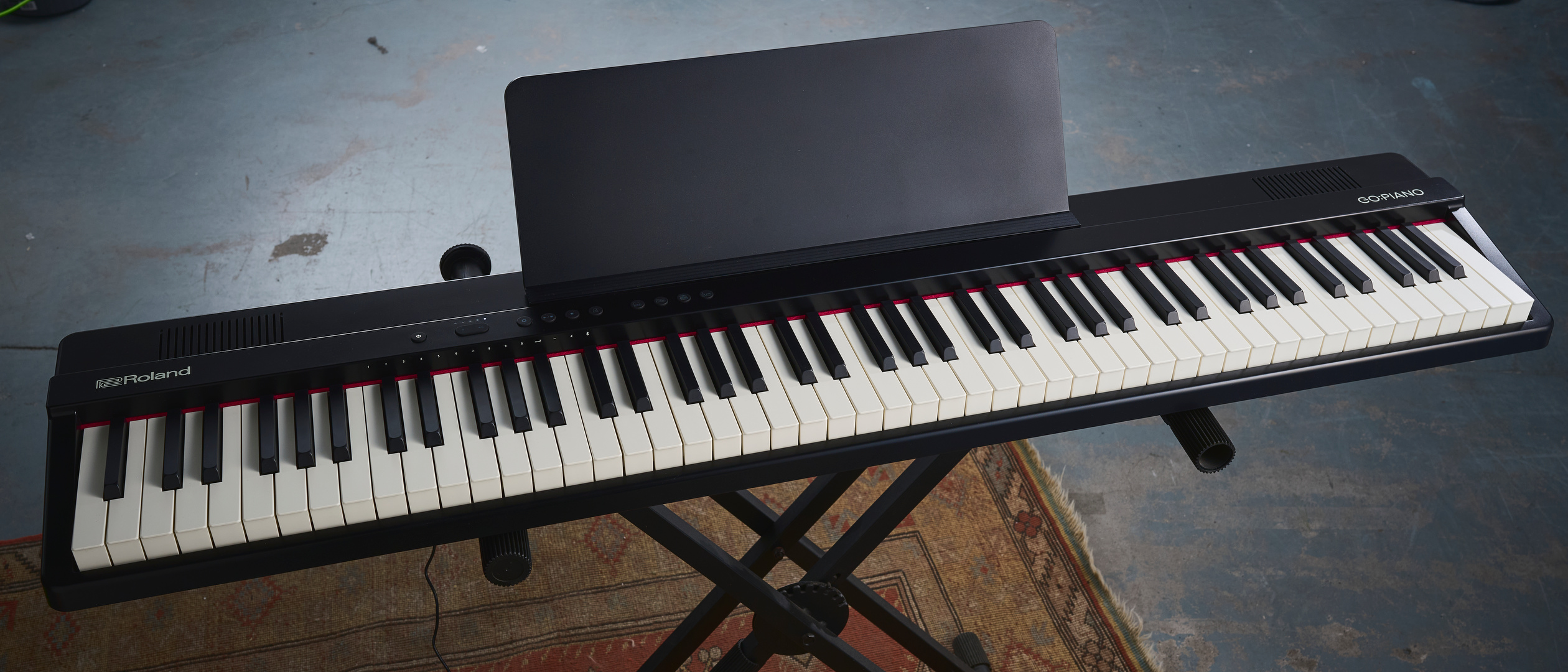 Despite its size, it delivers impressive audio quality and premium