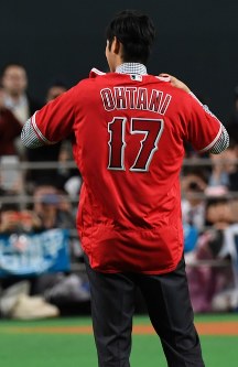 大谷投手：札幌ドームでファンに別れ「もっと強く、成長」 [写真特集2