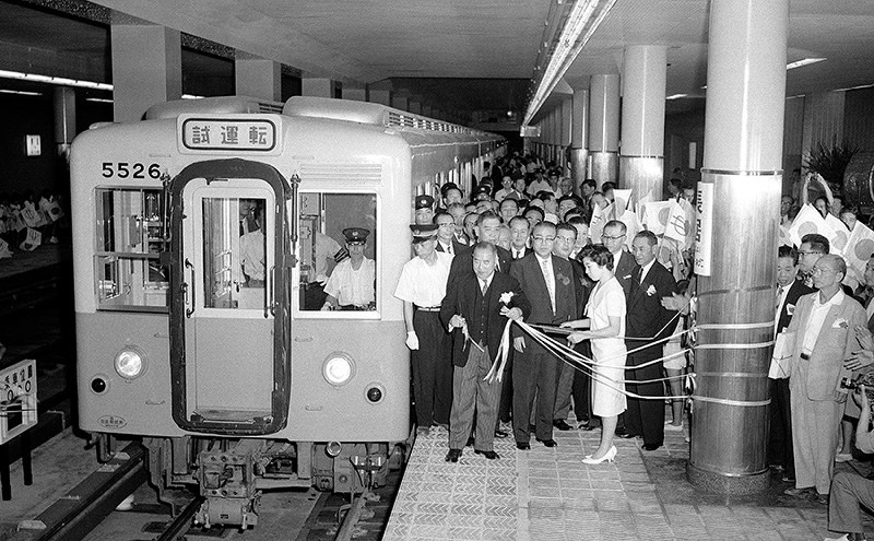 大阪市営地下鉄民営化：85年の歴史を振り返る [写真特集9/44] | 毎日新聞