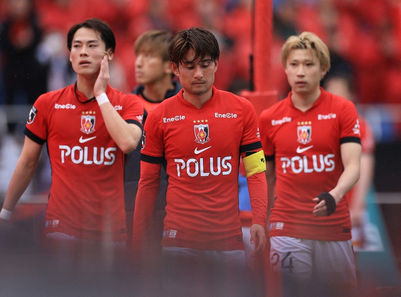 浦和レッズがガンバ大阪に敗れ、連勝5でストップ GK西川周作が負傷交代