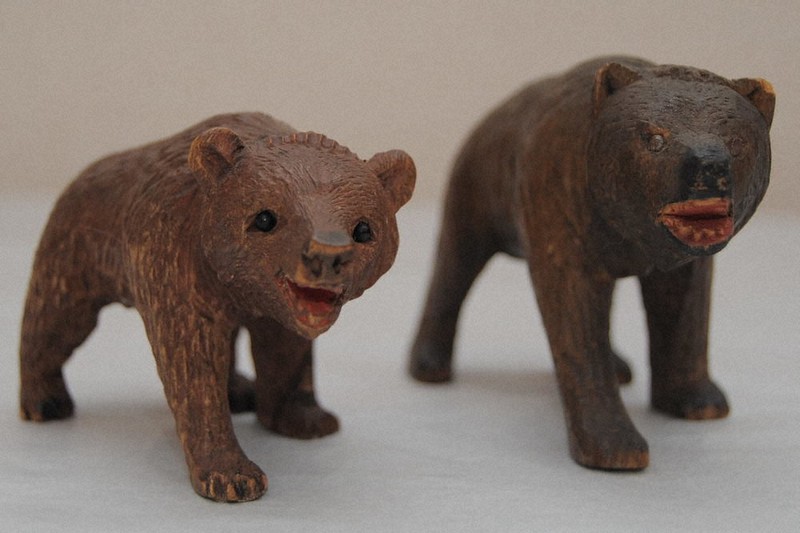 北海道の木彫り熊「第1号」全国巡回へ 2024年に生誕100周年 | 毎日新聞