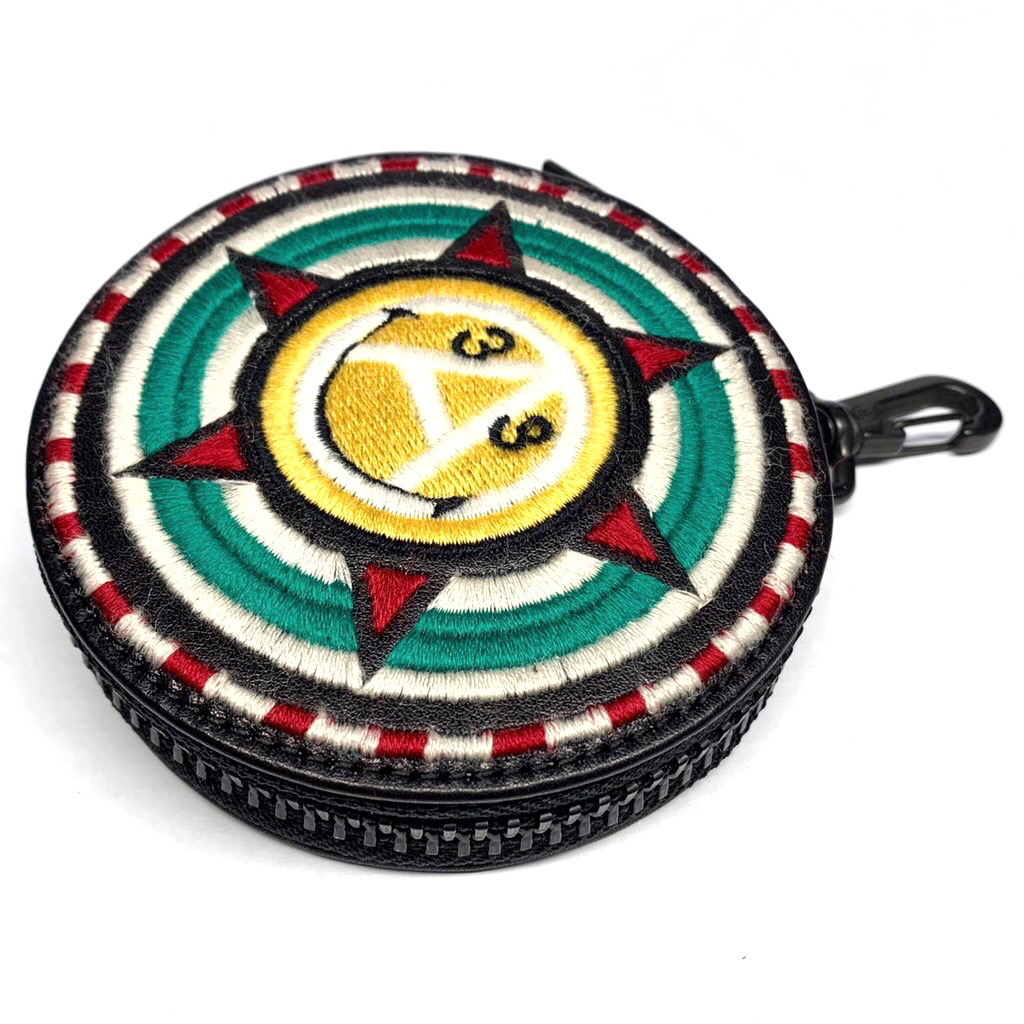 VERDY × blackmeansのレザーコインケースがIMA:ZINEで限定リリース