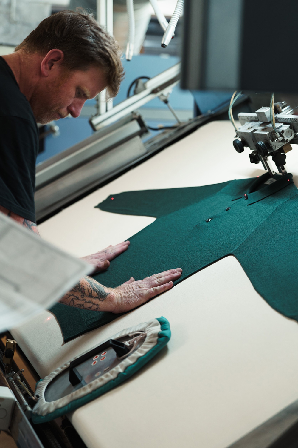 JOHN SMEDLEY for L'ÉCHOPPEの『WELLER』