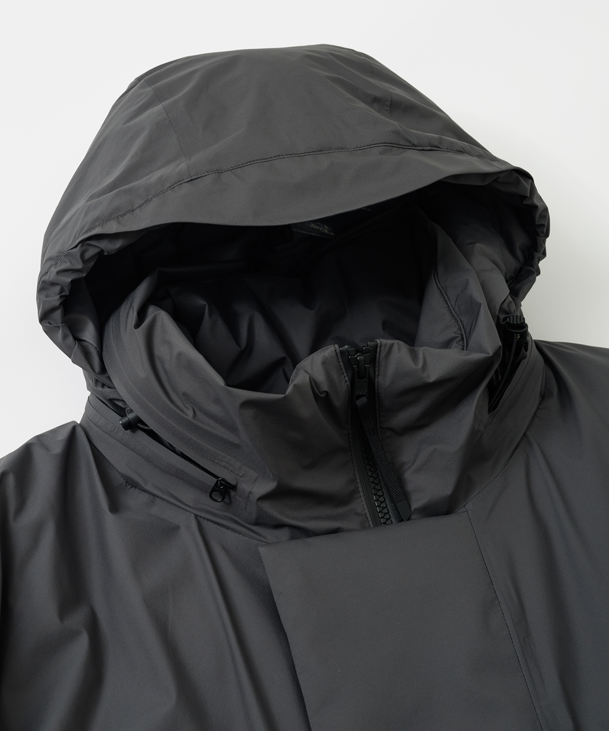 HYKE for BIOTOPの『PERTEX PUFF PARKA EX』