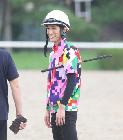 藤岡康太、落馬で頭部と胸部負傷 7日桜花賞のエトヴプレは鮫島克駿が