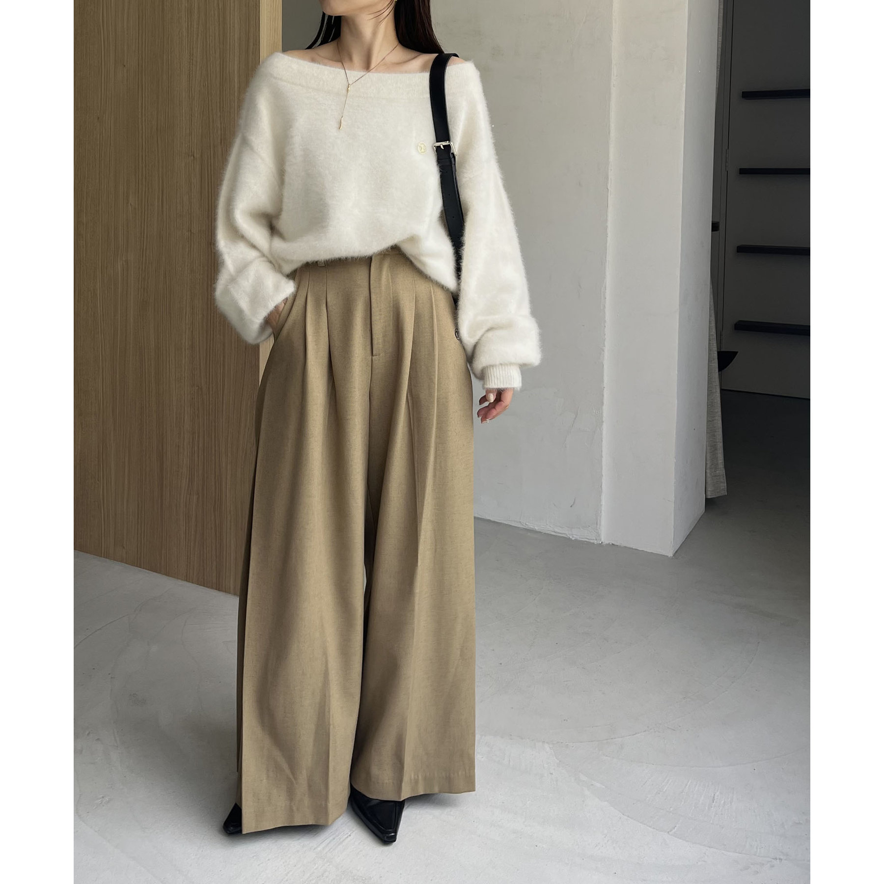 C.L】FOXカシミアボートネックニット | ファッション通販サイト NUGU