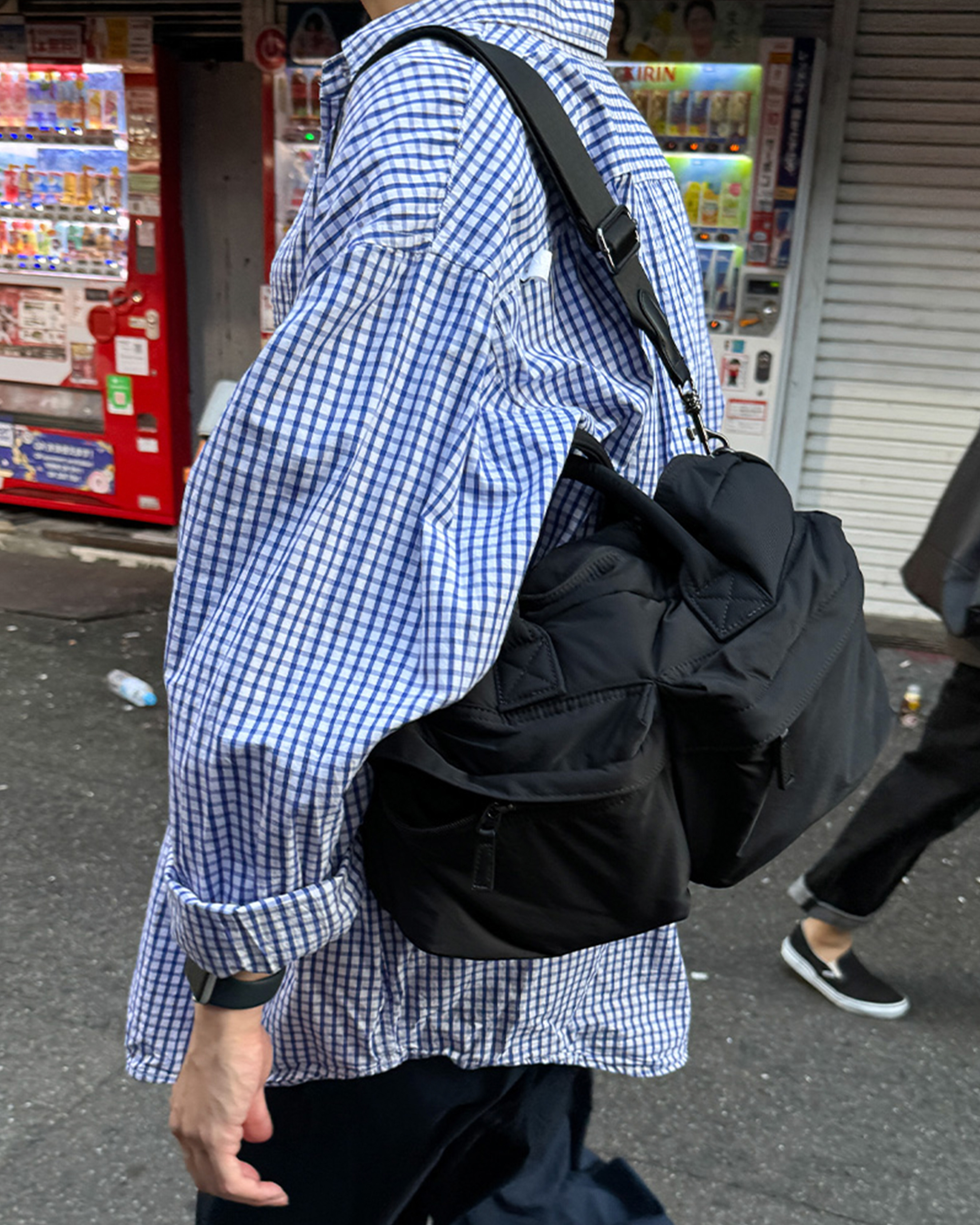 6回再販](ORIGINAL) ミドルマルチポケットクロスバック (black