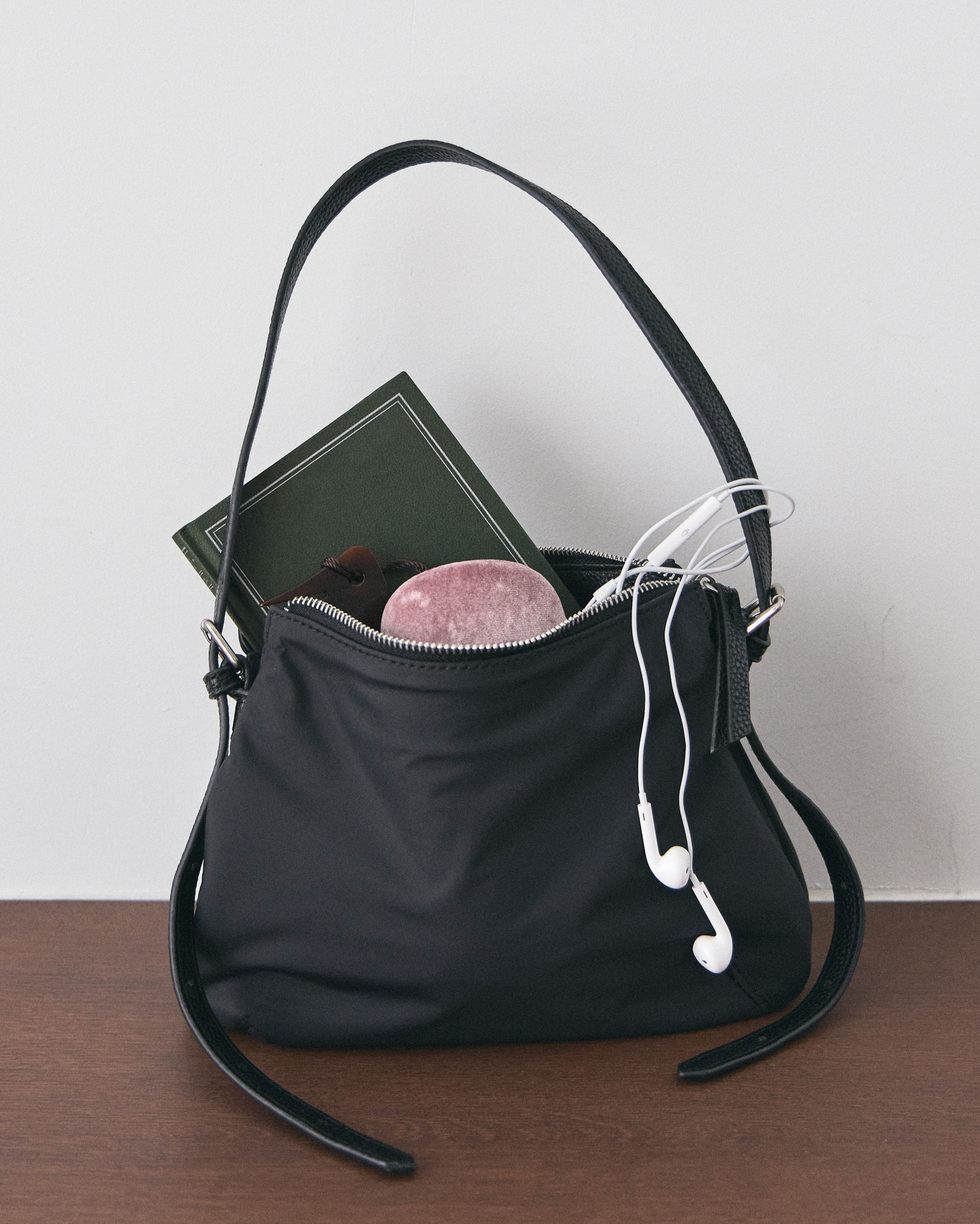 ORIGINAL) ナイロンツインショルダーバッグ (black) | ファッション