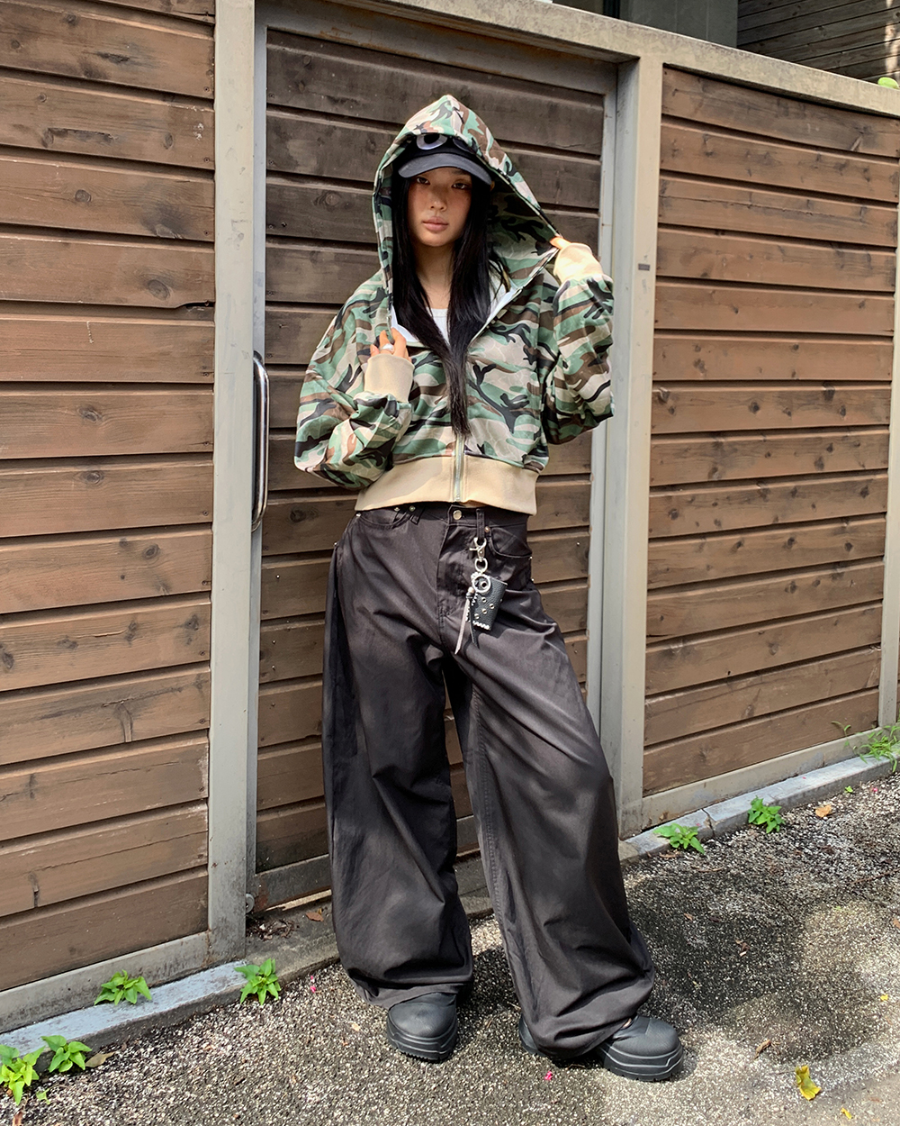 ミリタリーポケットクロップドパーカー | ファッション通販サイト NUGU
