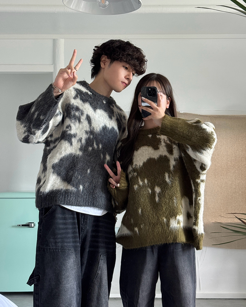 カウパターンモヘアニットルーズセーター | ファッション通販サイト NUGU