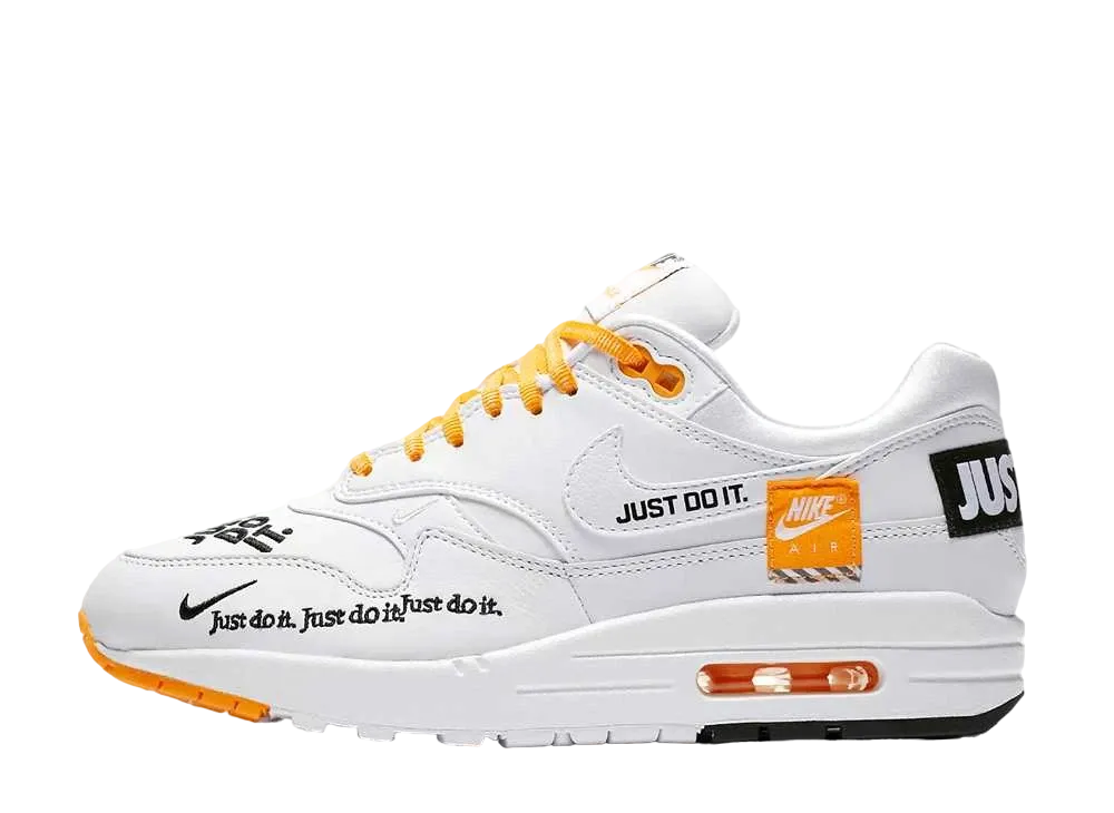 NIKE Women's AIR MAX 1 