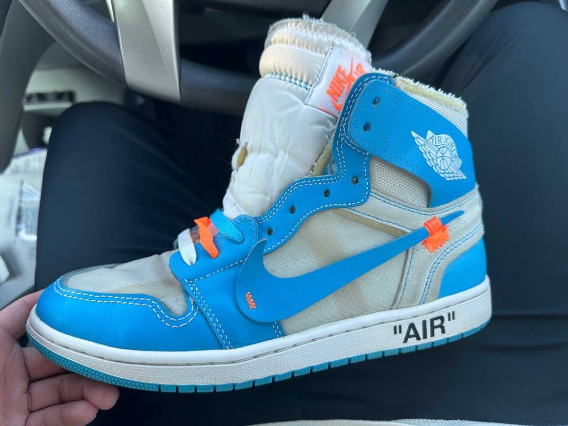 オフホワイト×ナイキ エアジョーダン1 ハイ UNC 