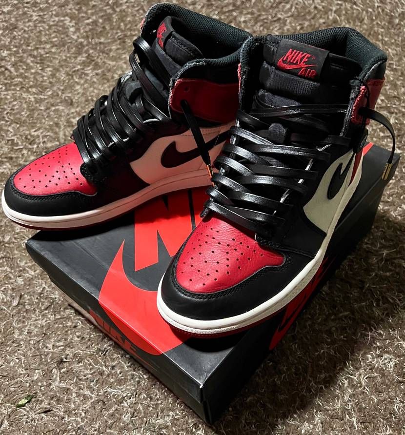 ナイキ エアジョーダン1 レトロ ハイ OG 