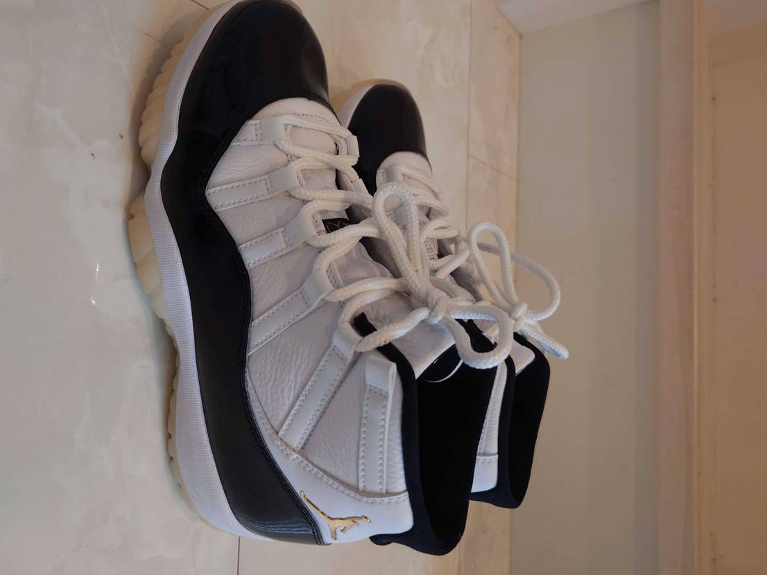 ナイキ GS エアジョーダン11 レトロ 