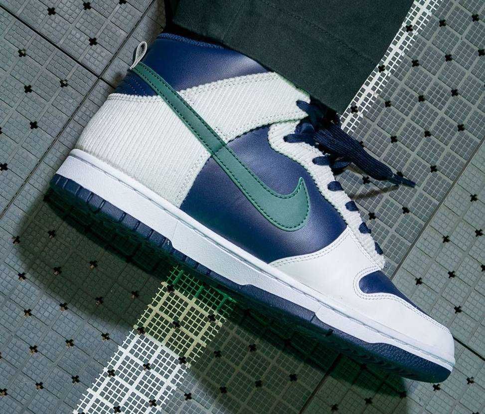 スニダンで購入可】11/29発売 Nike Dunk High PRM EMB 