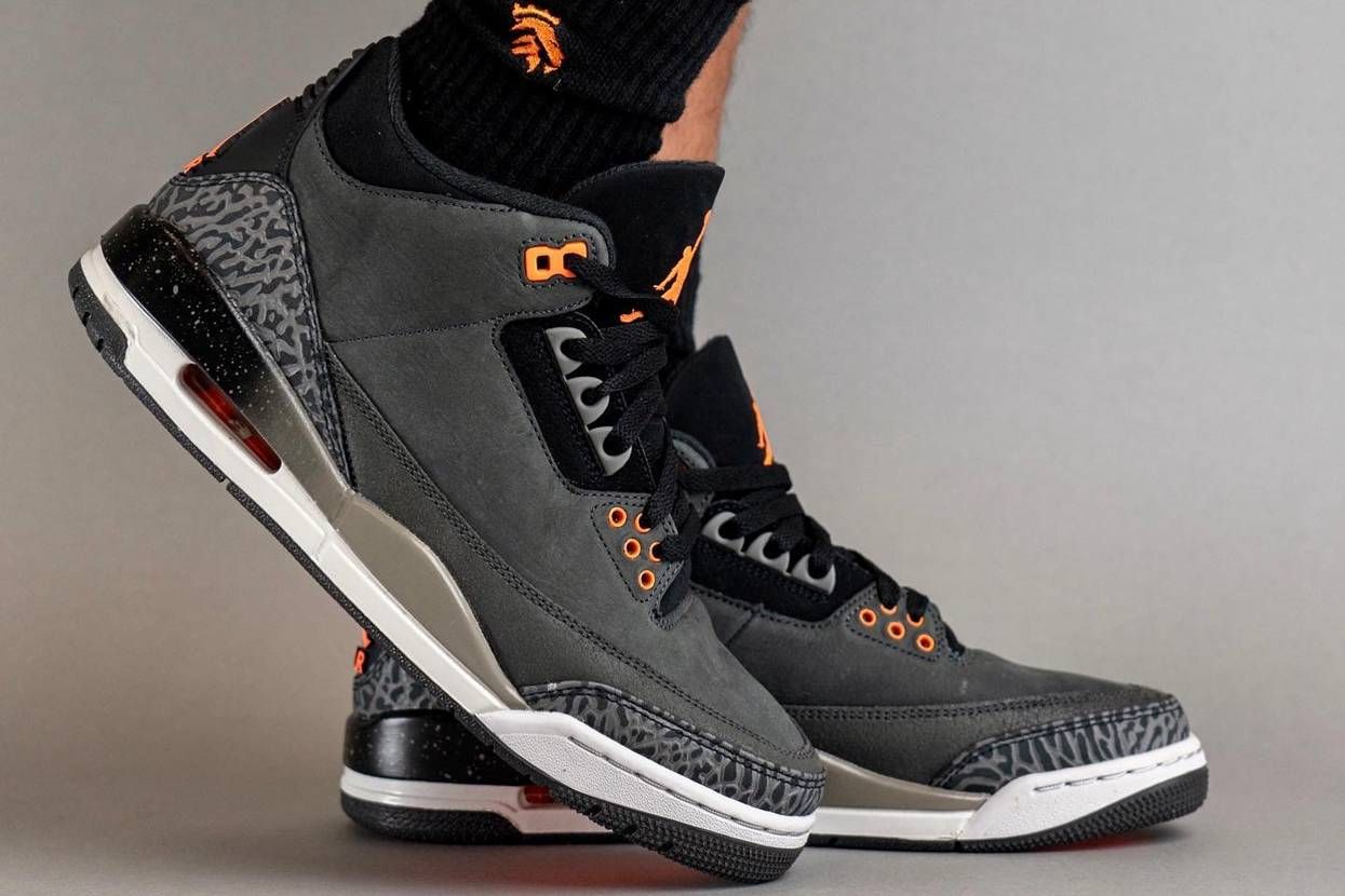 11/25発売｜Nike Air Jordan 3 Retro 
