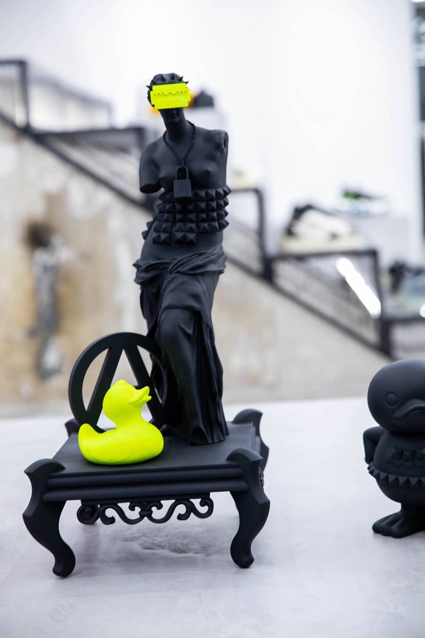 カスタムフィギュア作家・SIVELIA氏を支えるサンプリングのカルチャー