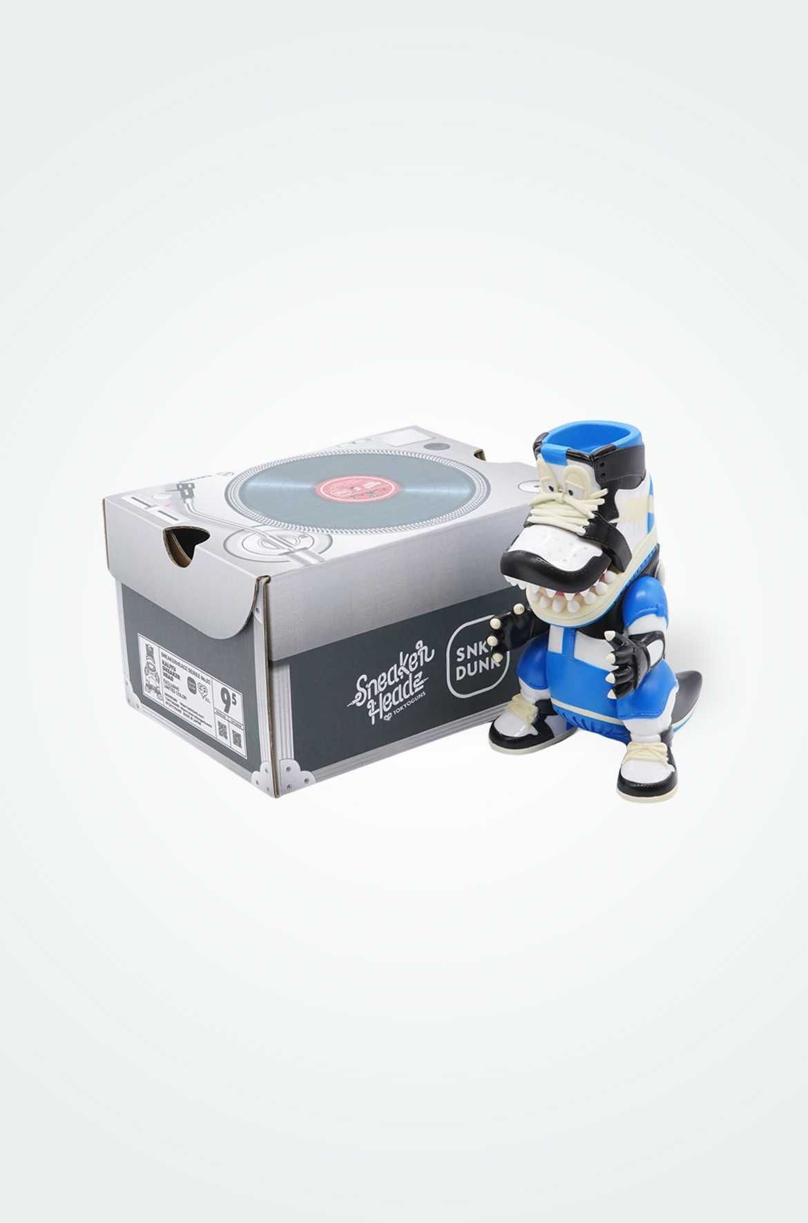 トウキョウガンズ スニーカーダンク×トウキョウガンズ ソフビトイ