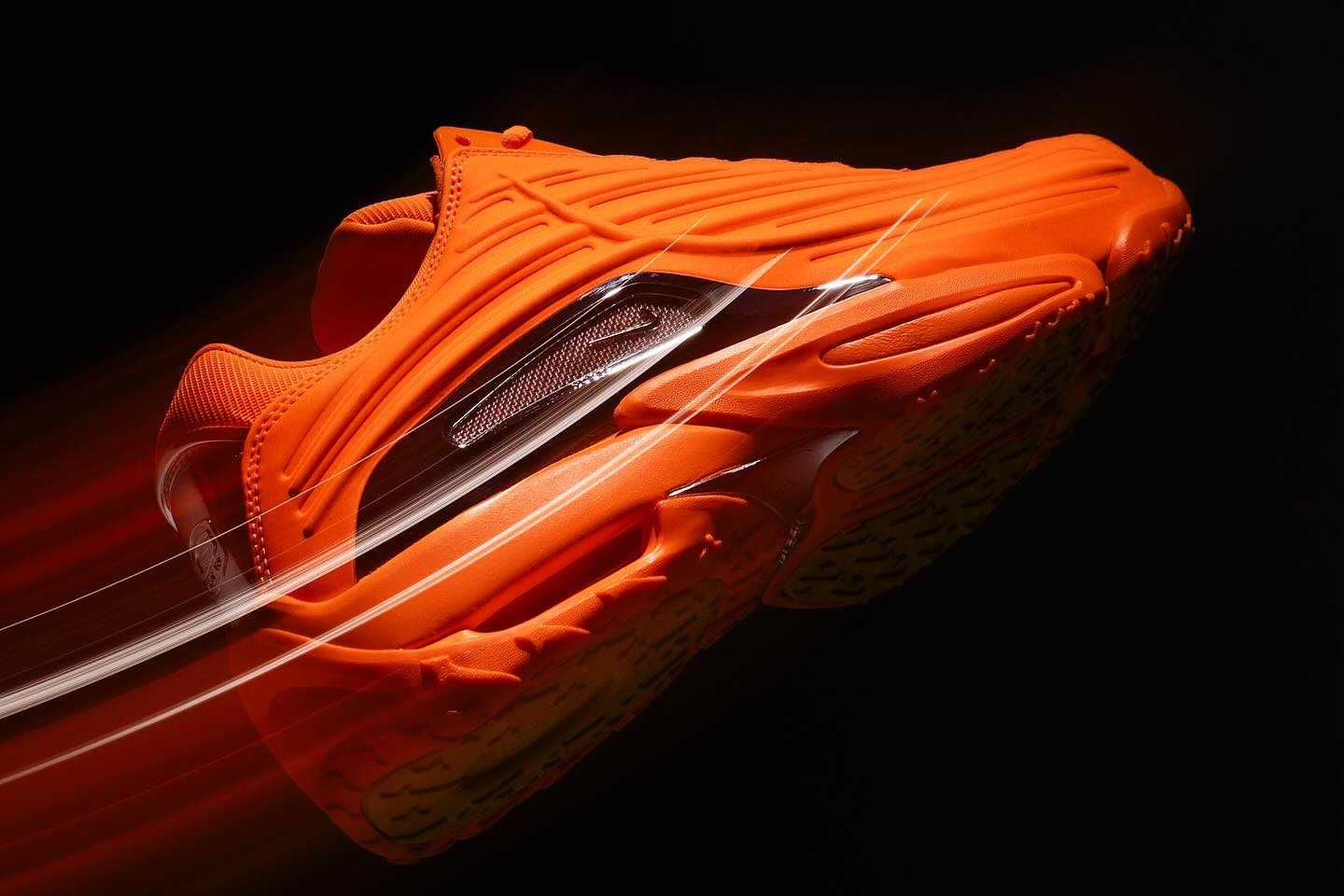 4/4発売｜Drake NOCTA × Nike Hot Step 2 