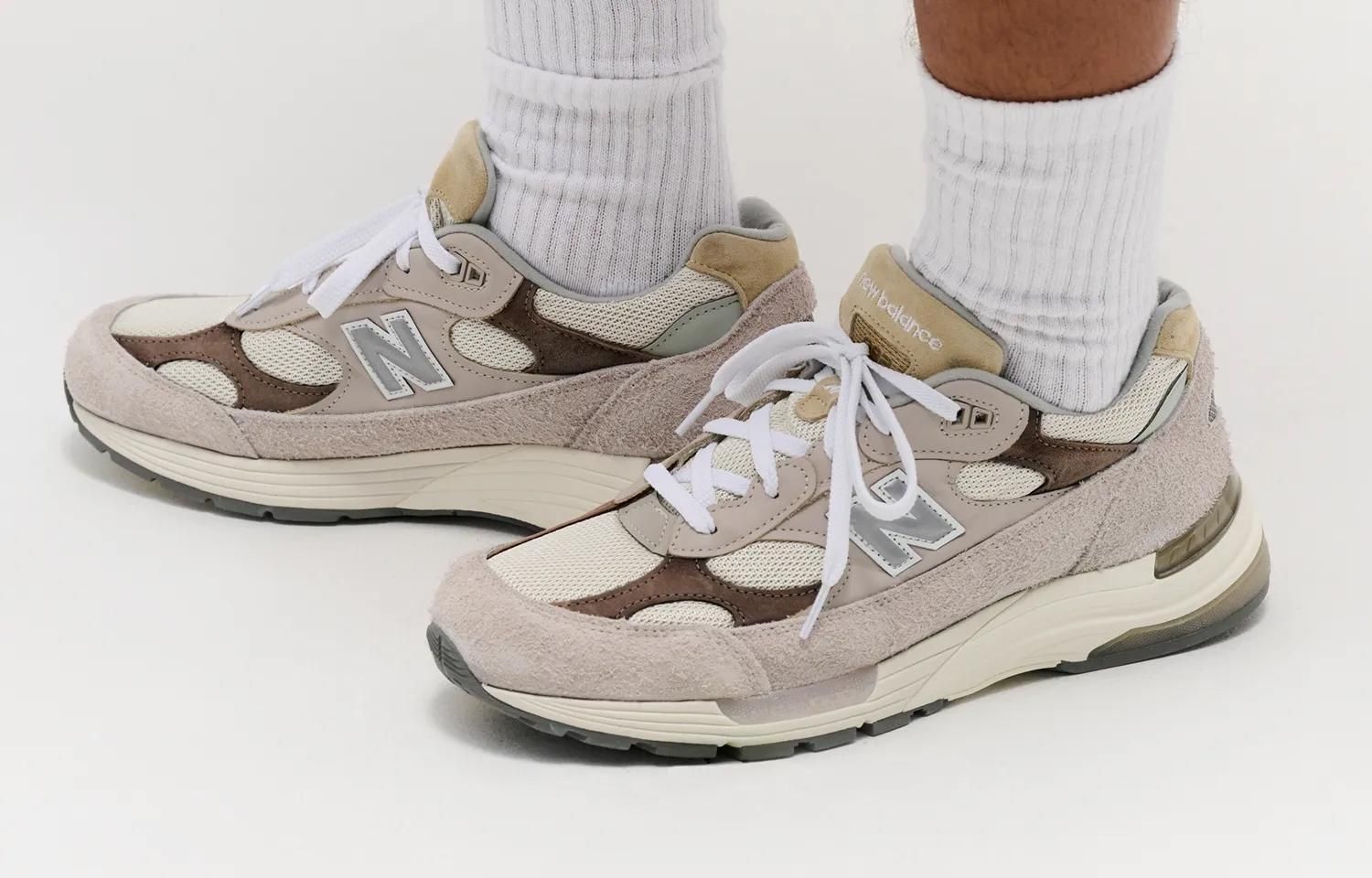 4/18発売｜New Balance 992 