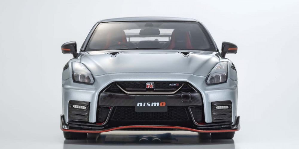 RARE Nissan GT-R NISMO R35 Silver Limited to 700 1:18 SAMURAI