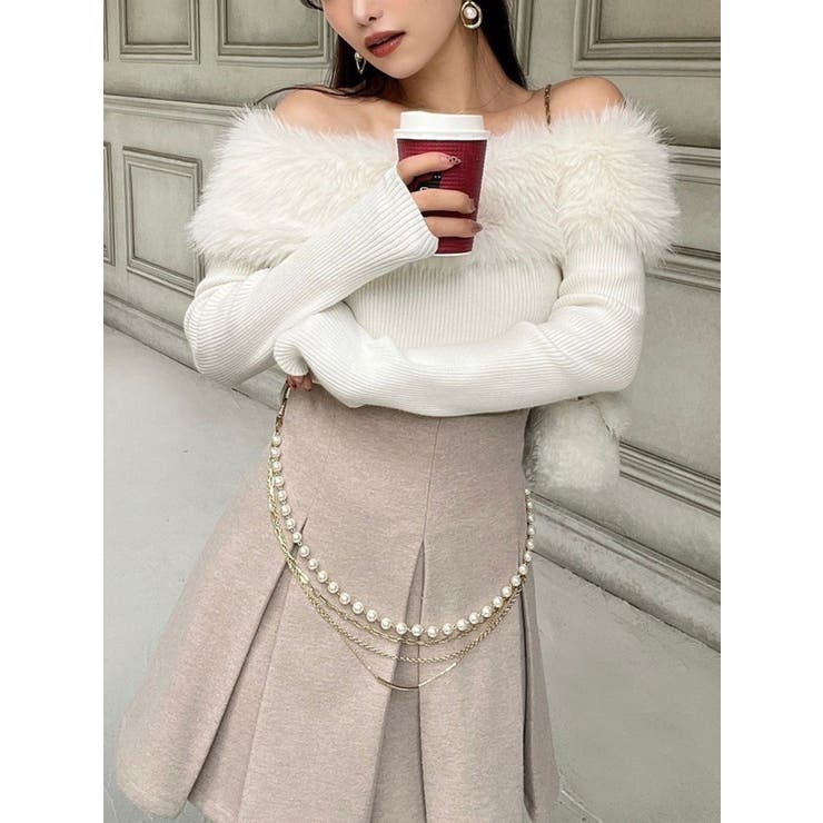 フェイクファーオフショルニットトップス[品番：MKSW0066873]｜RESEXXY