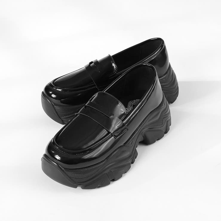 オフィス カジュアル セットアップ 軽量厚底ローファースニーカー