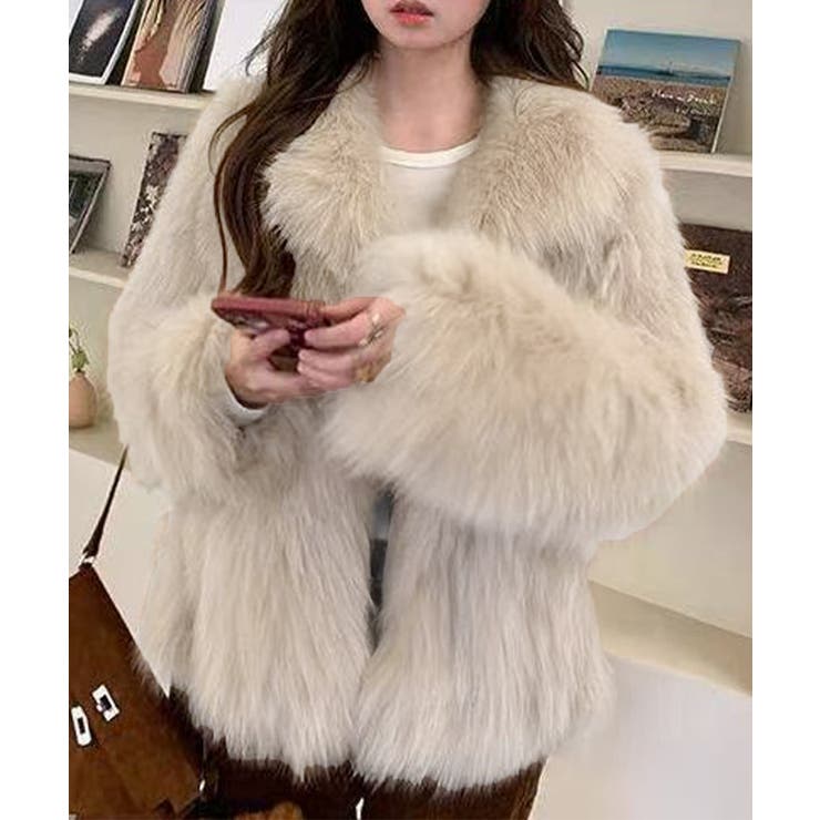 ふわふわフェイクファージャケットビッグ襟[品番：AGCW0007329