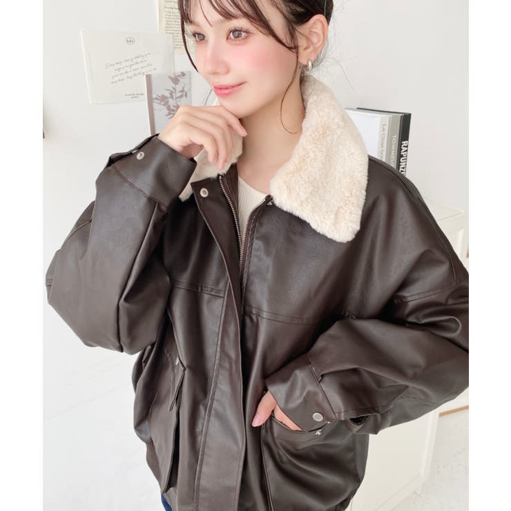 取外し可能ファーティペット付きヴィンテージライクマットフェイク