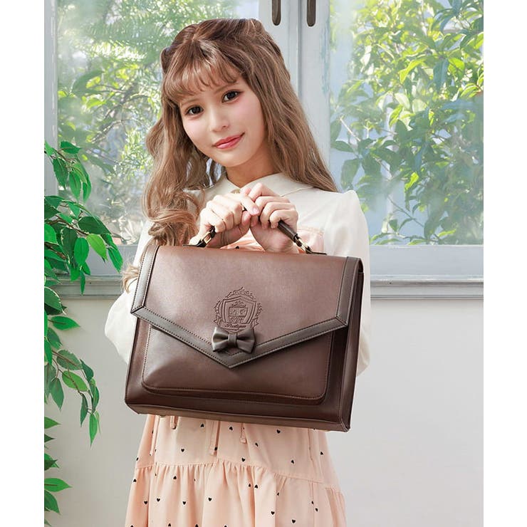 エンブレム型押しサッチェル[品番：IGAW0006160]｜axes femme