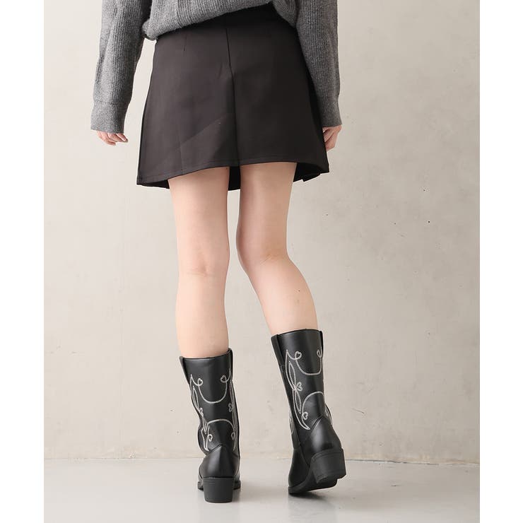 25年秋冬新作】ポインテッドトゥ ミドル丈 ウエスタンブーツ[品番