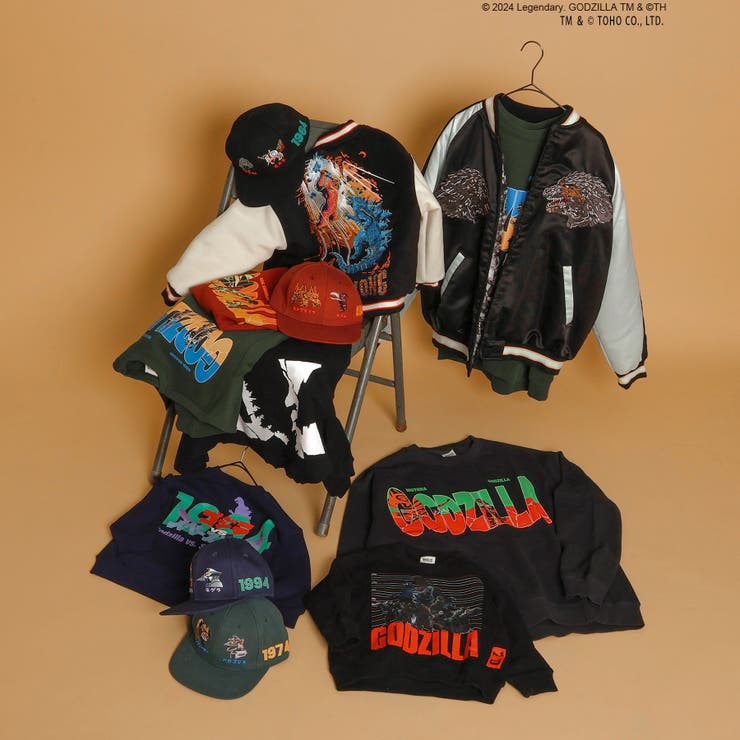 ゴジラ】 蓄光刺繍リバーシブルスカジャン（大人）[品番：FOKK0021228