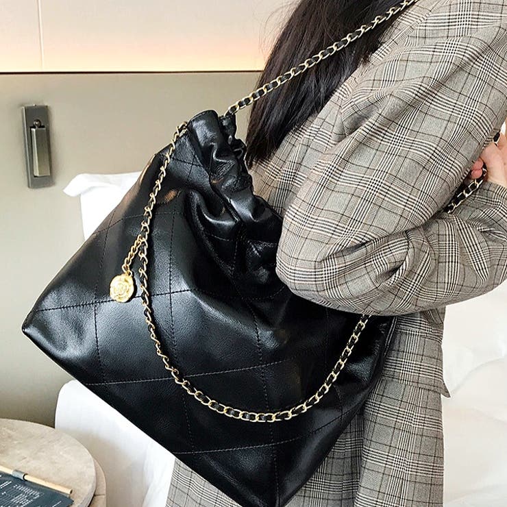 チェーンショルダーキルティングトートバッグ 春 夏[品番：SHNW0010645