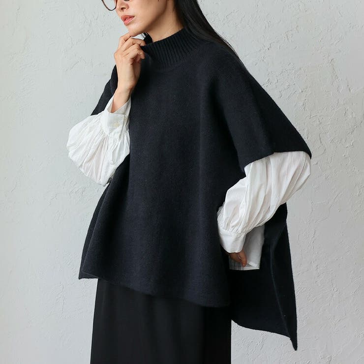 タートルネックニットポンチョ[品番：VI000007845]｜Vita Felice