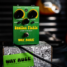 WAH HUGE: Swollen Pickle Jumbo Fuzz MkIIS Pedal - Music Freqs Store