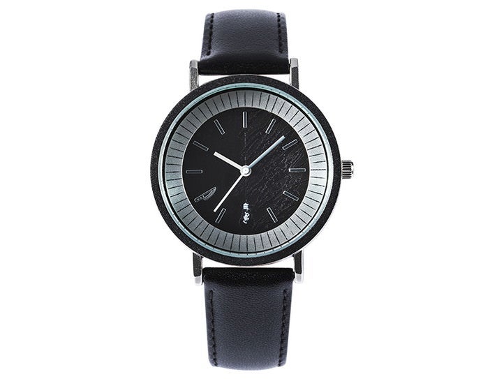 ホワイトスペースへようこそ。『OMORI』コラボのファッションアイテム