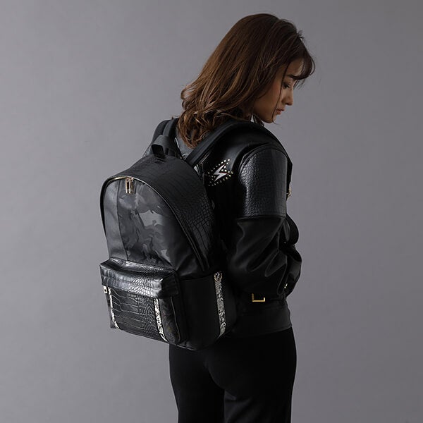 真島吾朗 モデル リュック 龍が如く 龍が如く | SuperGroupies