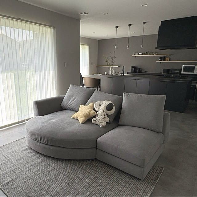 グレーのソファのおすすめ商品とおしゃれな実例 ｜ RoomClip（ルーム