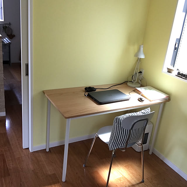 無印良品 スチールチェア・樹脂座（ダークグレー） ライトグレー