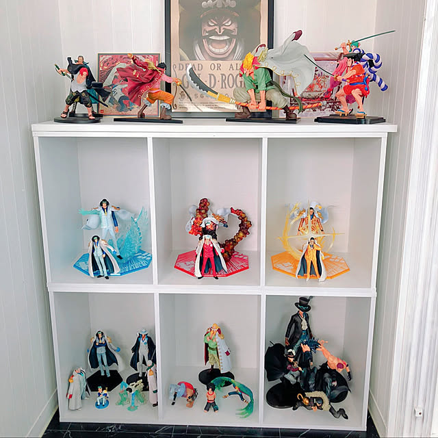 IKEA/照明/棚/ワンピースのキャラクター⭐/ワンピース フィギュア