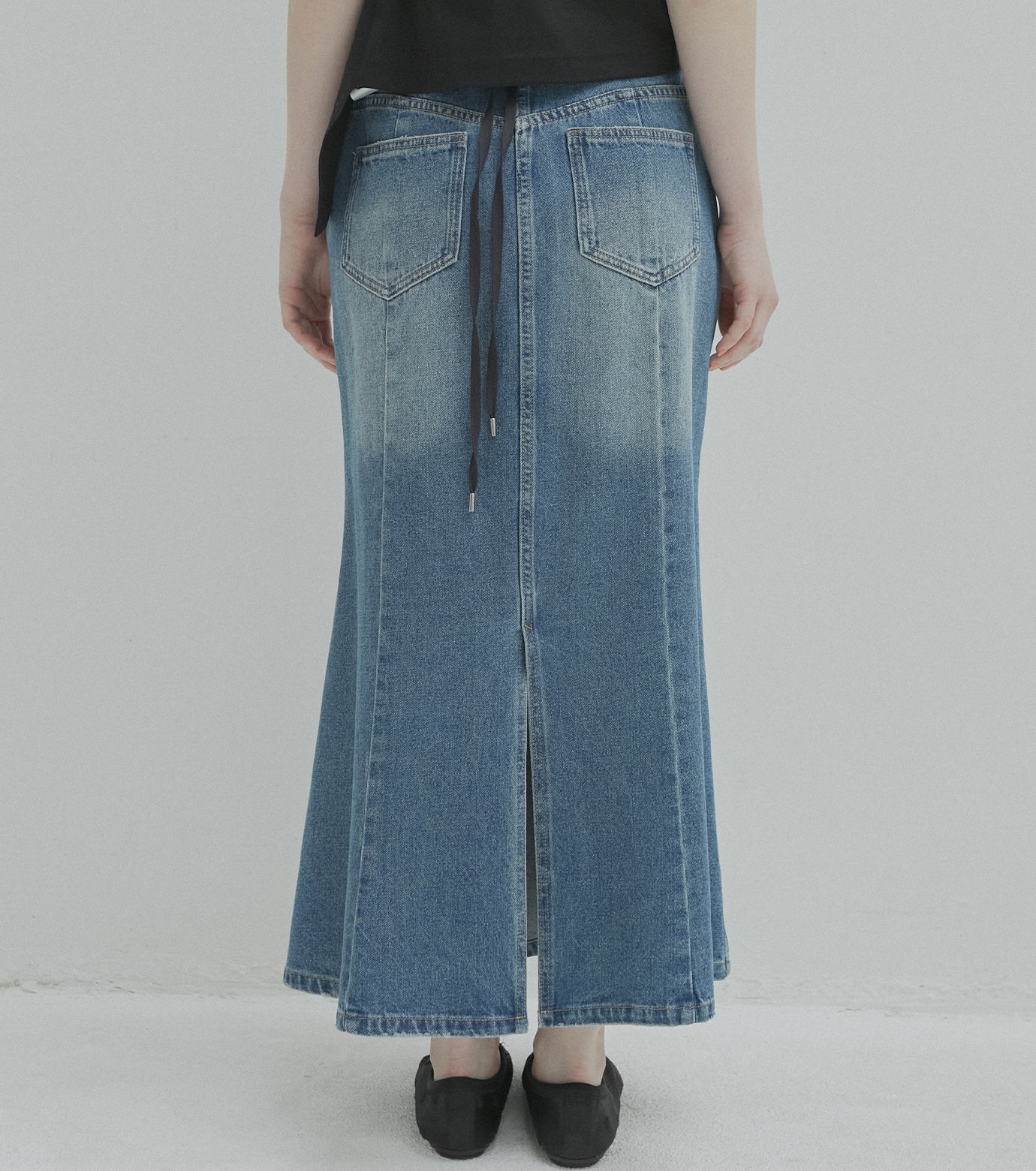 ル シェル ブルー - LE CIEL BLEU | Flared Denim Skirt-Blue-36の通販