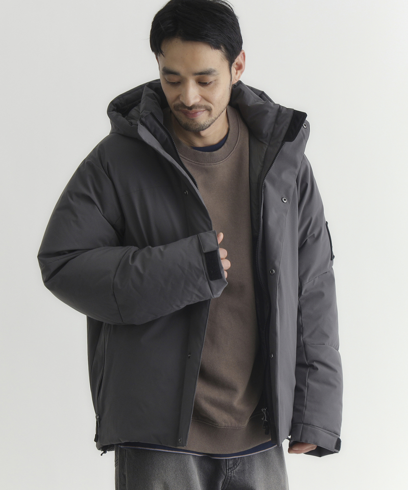 ダウンと中綿のイイとこ取り】「DROPTECH®」ダウンミックス防風