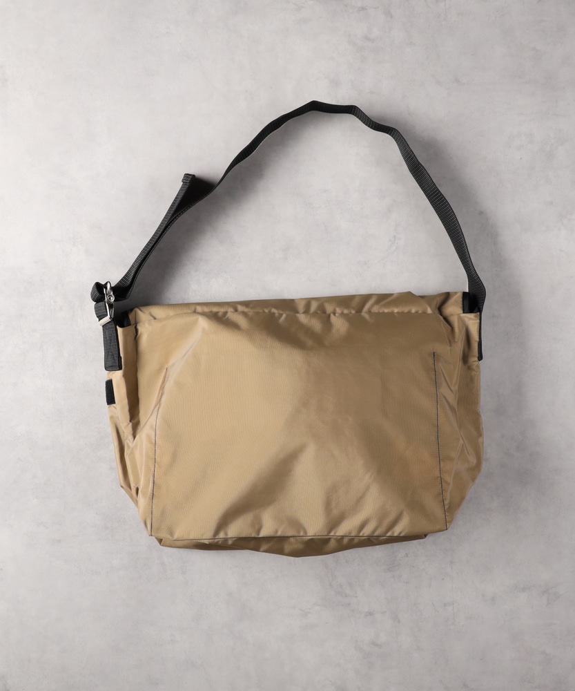 メッセンジャーバッグ(ONE SIZE ベージュ): ファッション雑貨｜Right