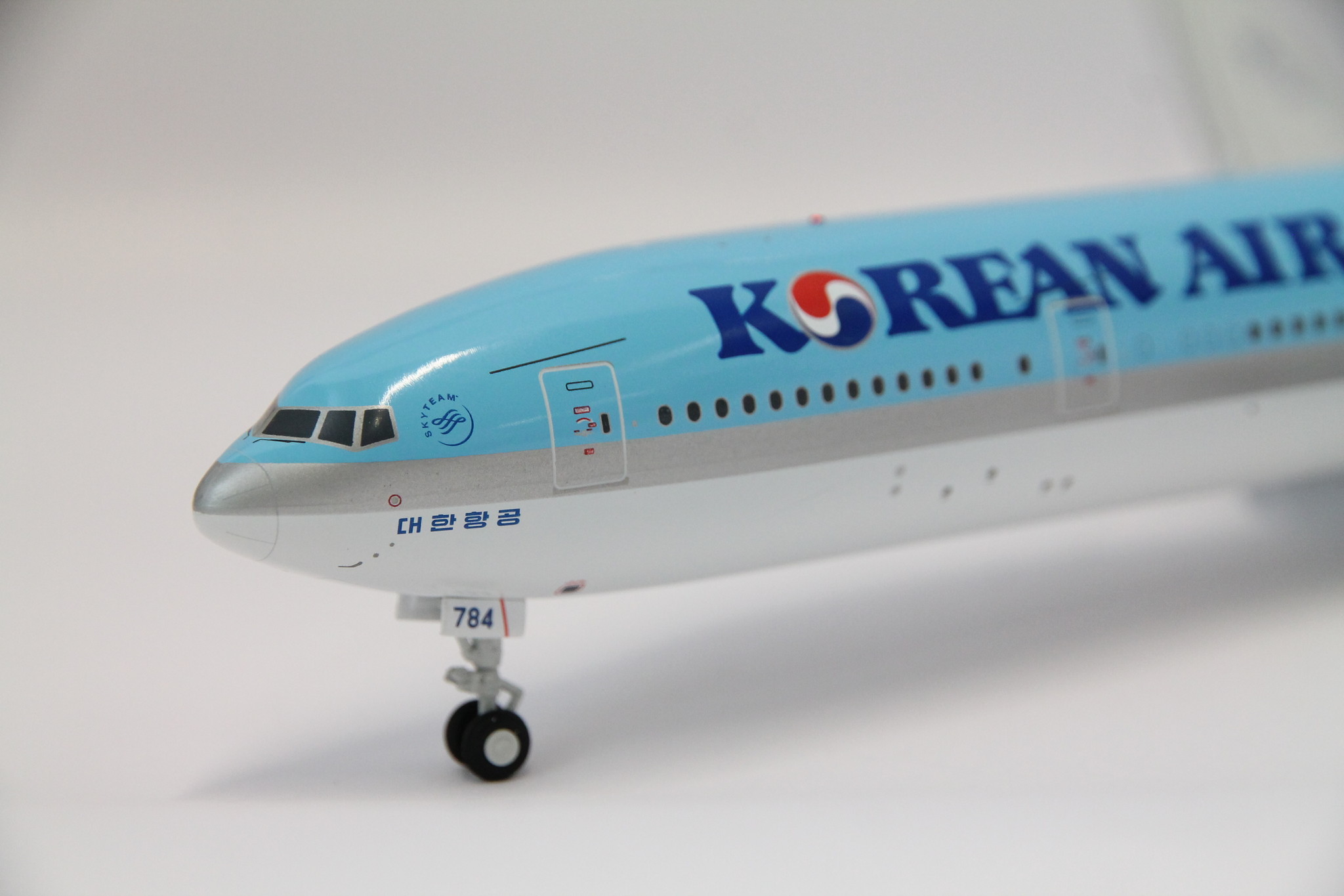 1:200 Korean Airlines B777-300ER HL7784 Gemini200 G2KAL1099F