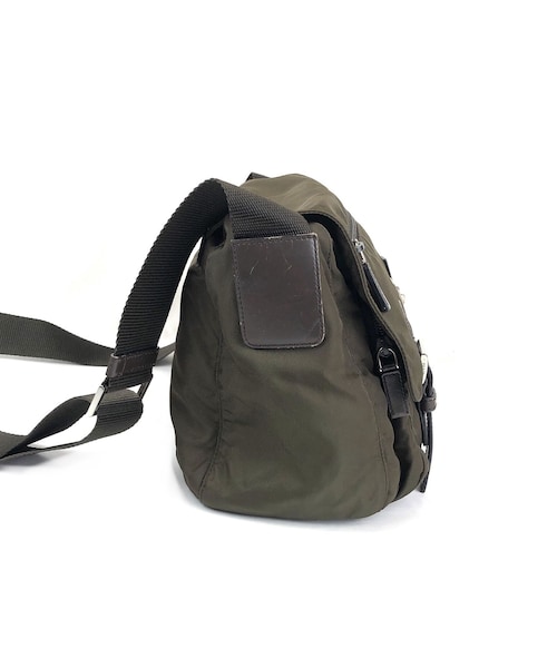 PRADA ショルダーバッグ カーキ メッセンジャーバッグ STORES.jp