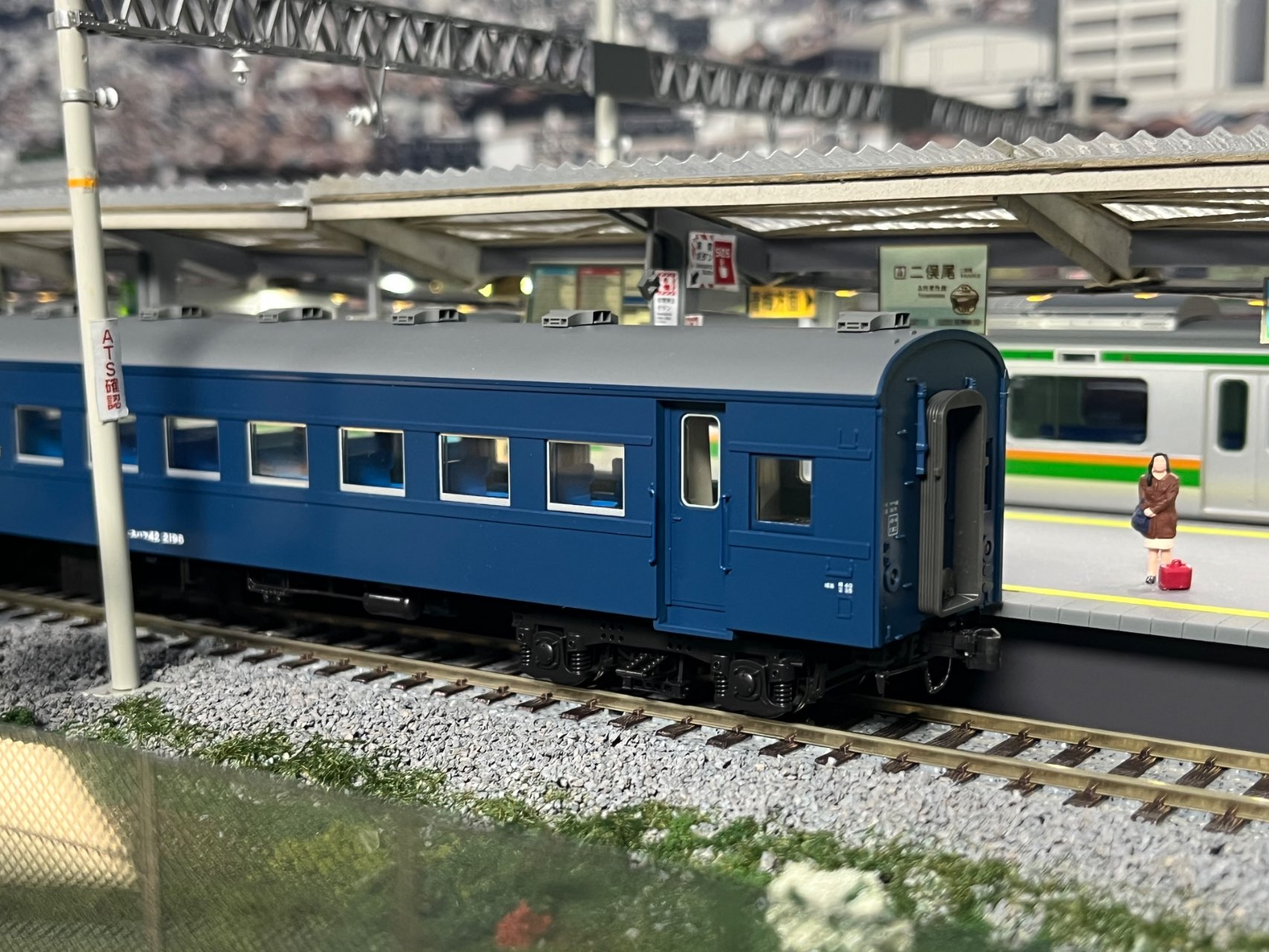 再生産】(HO) 1-552 スハフ42 ブルー 改装形 | カトー | カトー 1-552