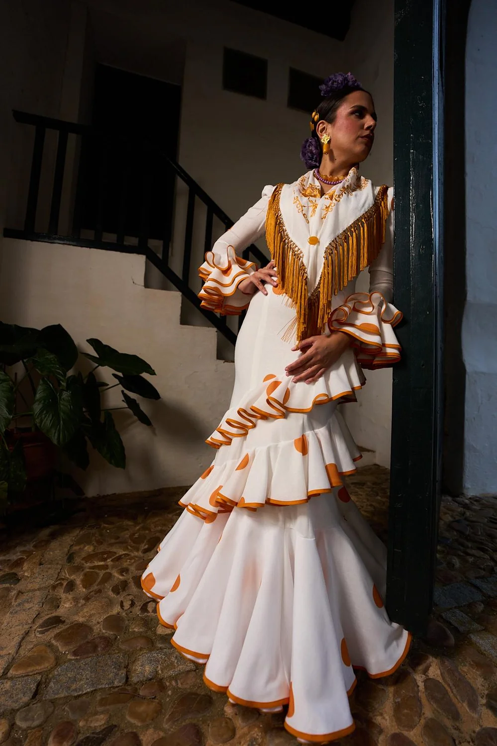 フラメンコ ドレス ホワイトポルカドット Albero Manuela Macías