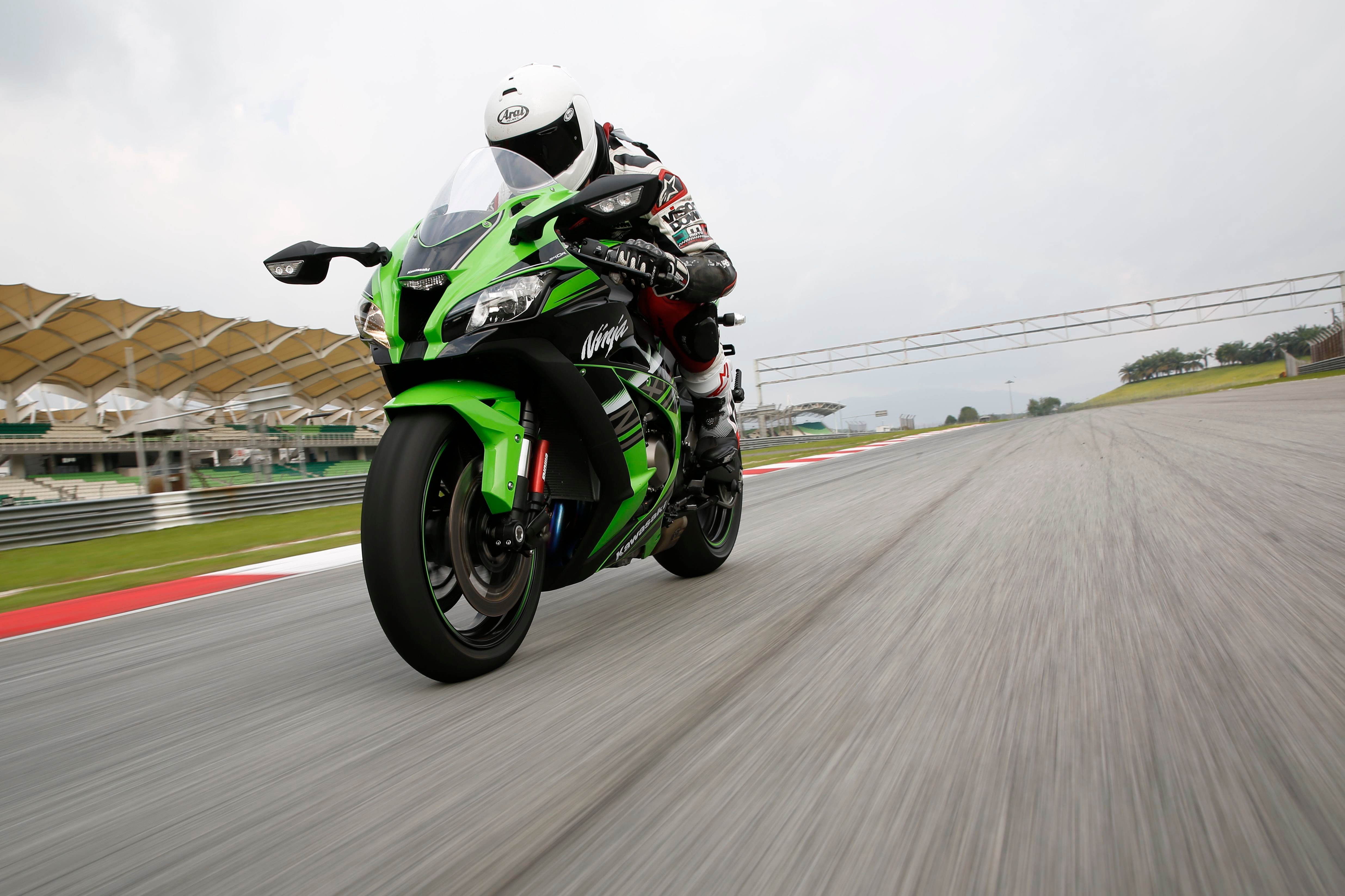 84977.jpg?width=1600&