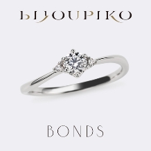 TOMOE】YUI 結｜BIJOUPIKO（ビジュピコ）｜ゼクシィ