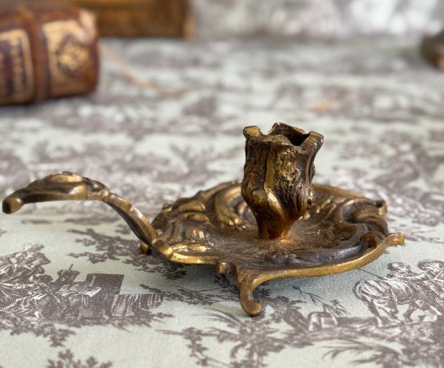 台湾 *40675- 19世紀フランスアンティーク ブロンズ製シャンブル